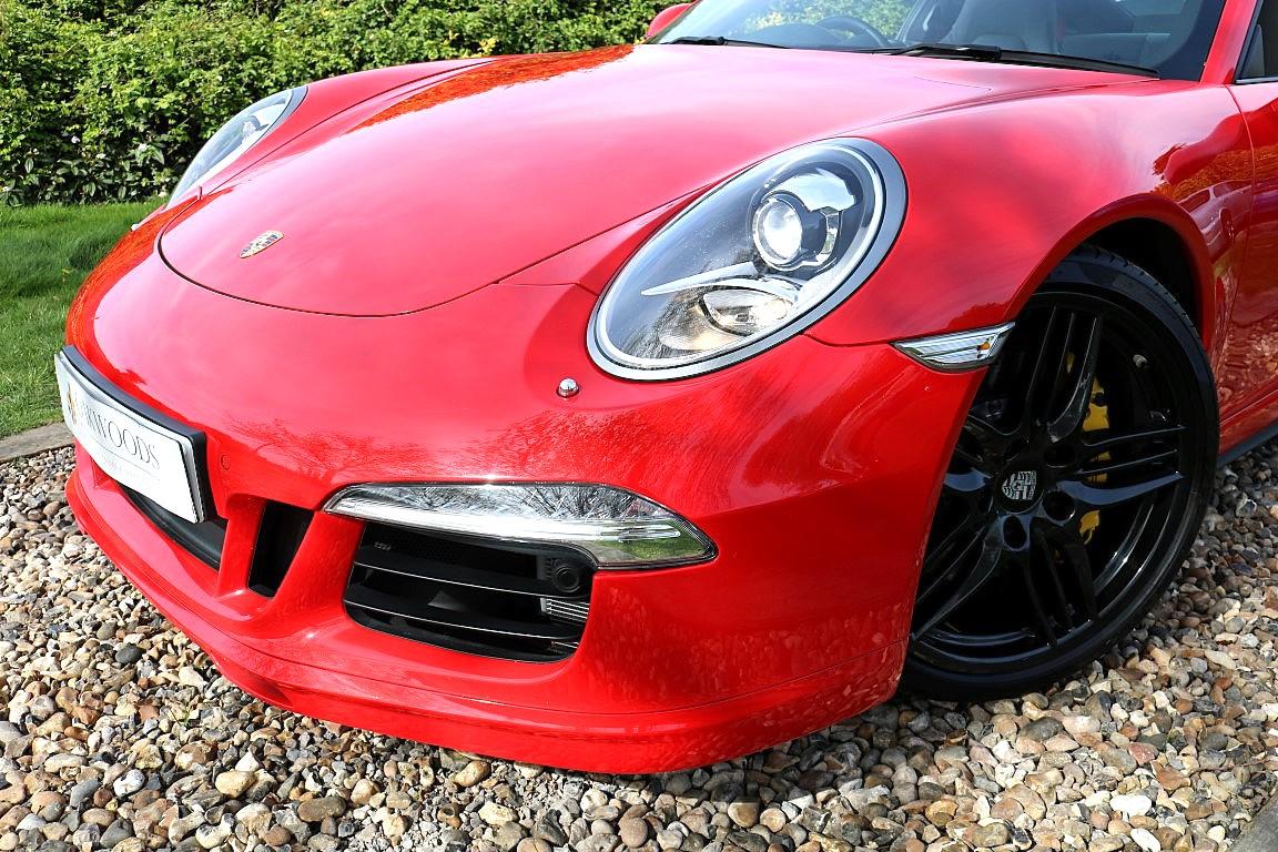 Porsche 911 3.8 991 Carrera 4S Coupe 2dr Petrol PDK 4WD Euro 5 (s/s) (400 ps)